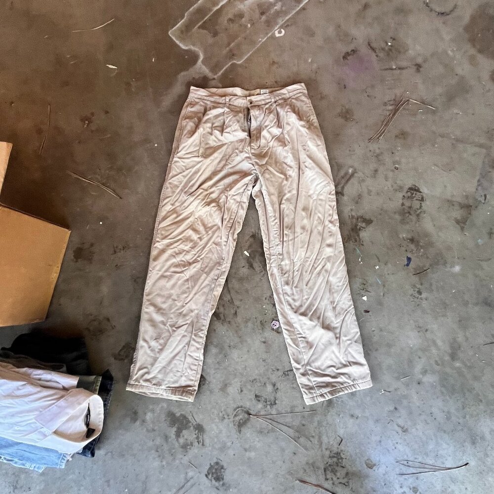 Eddie Bauer  Mens 34x36 Khaki